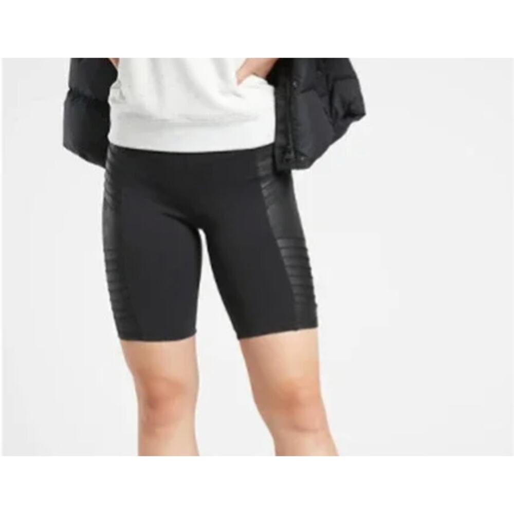 Athleta Delancey Gleam Moto Shorts Size XL Black High Rise Sculptek Like New